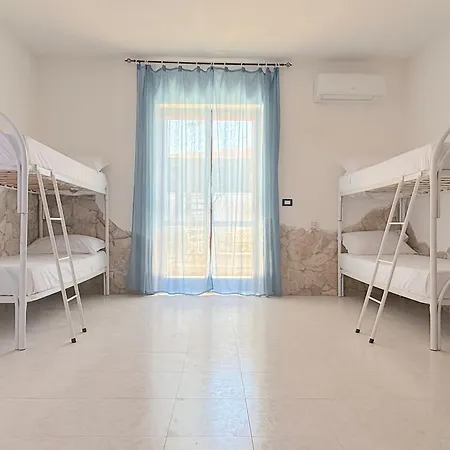 Only Teenager - Baia Apartment *